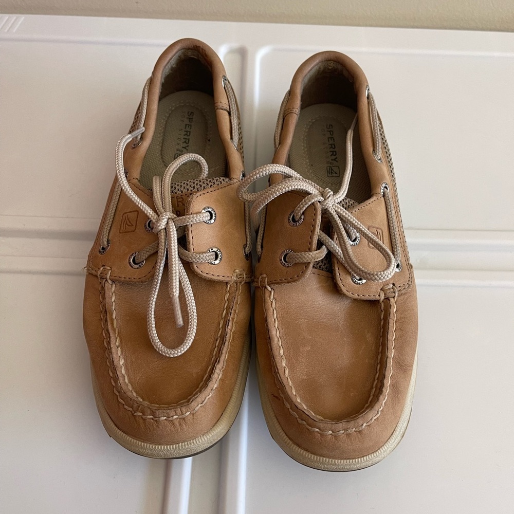 Sperry Top-Sider Intrepid Boat Shoes (Size 5W)